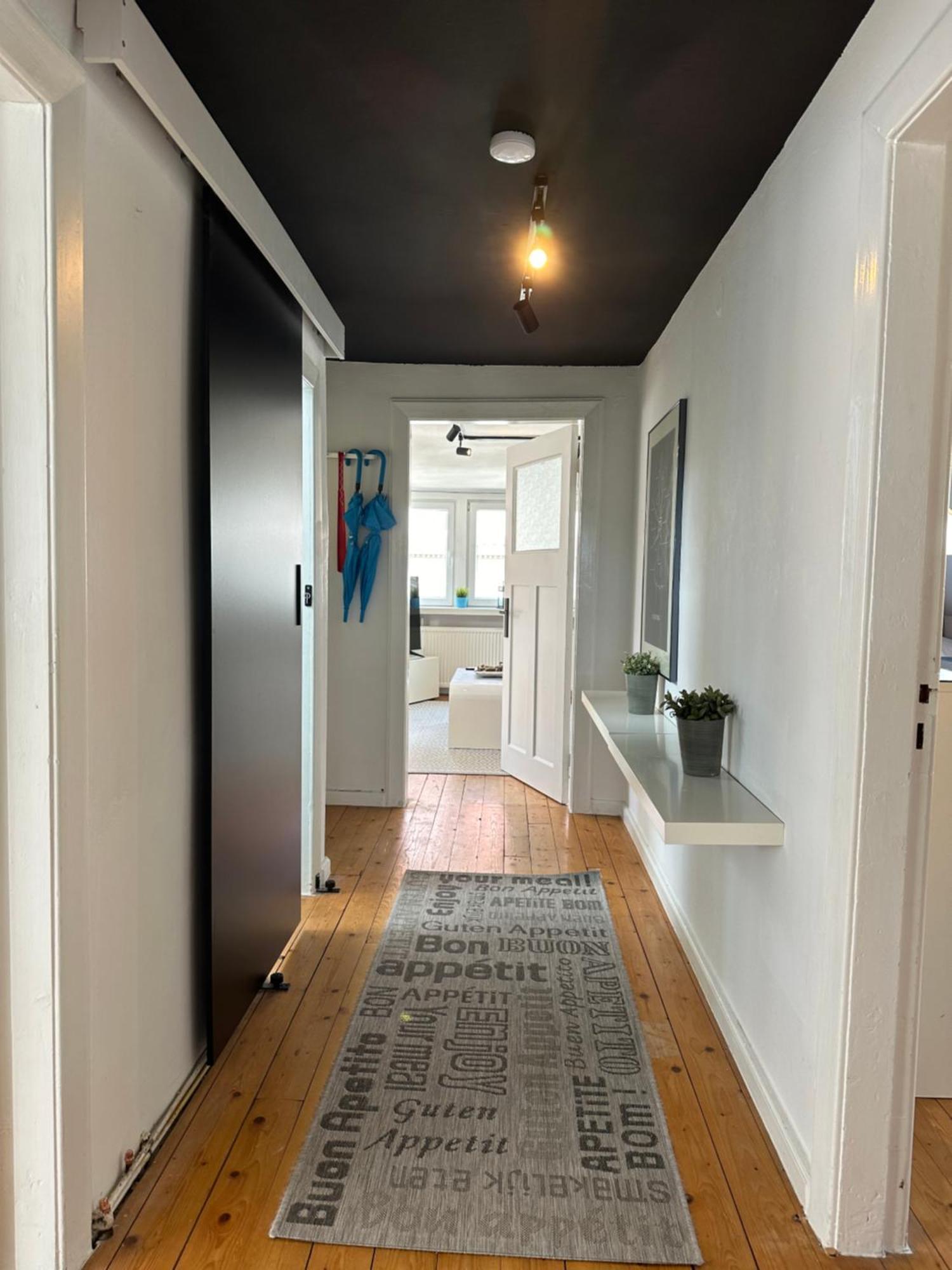 Schoenes City-Apartment Mit 2 Schlafzimmer, Parkplatz, Ruhig Und Hell, D46-Dg Oldenburg Dış mekan fotoğraf