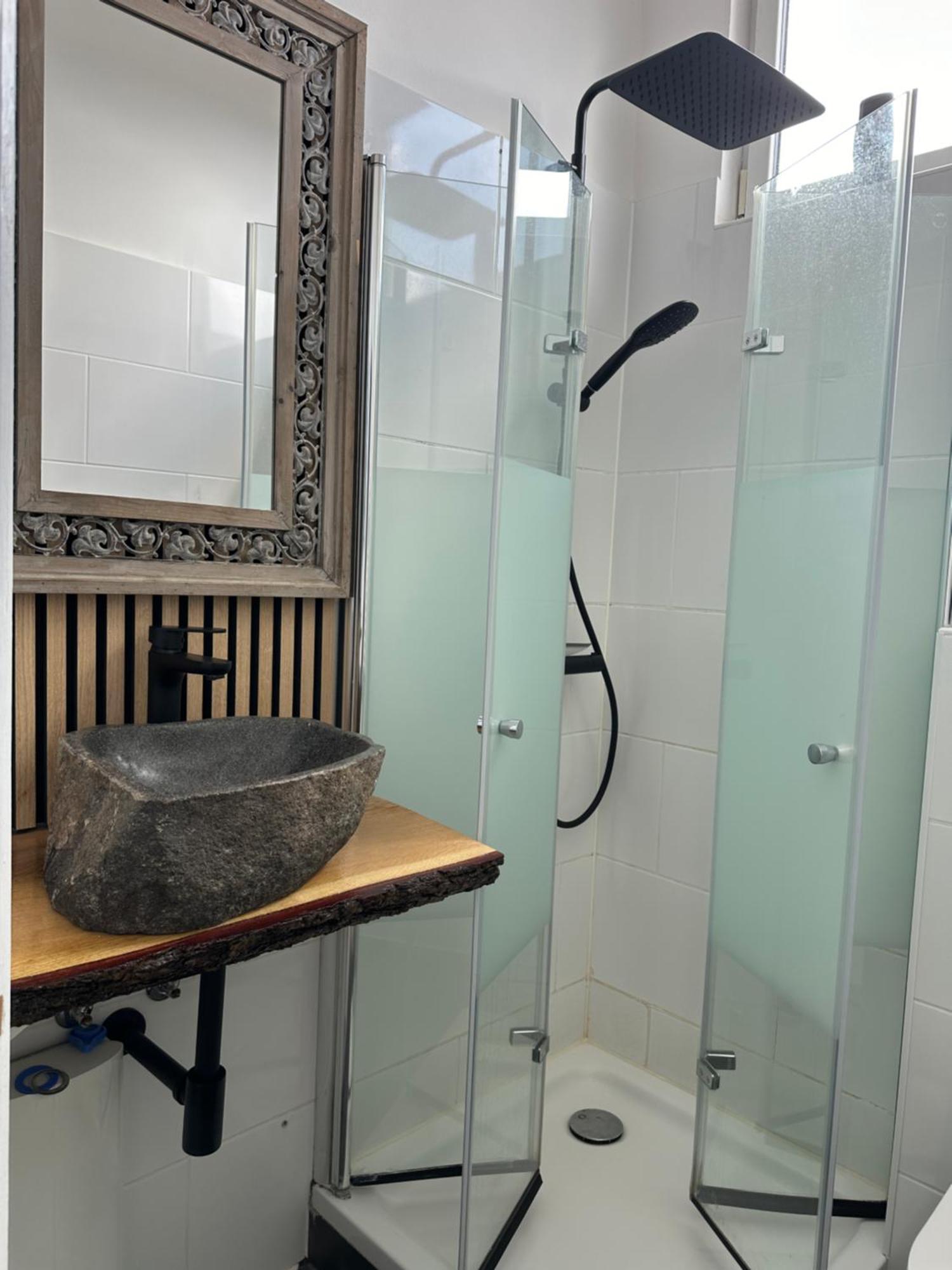 Schoenes City-Apartment Mit 2 Schlafzimmer, Parkplatz, Ruhig Und Hell, D46-Dg Oldenburg Dış mekan fotoğraf