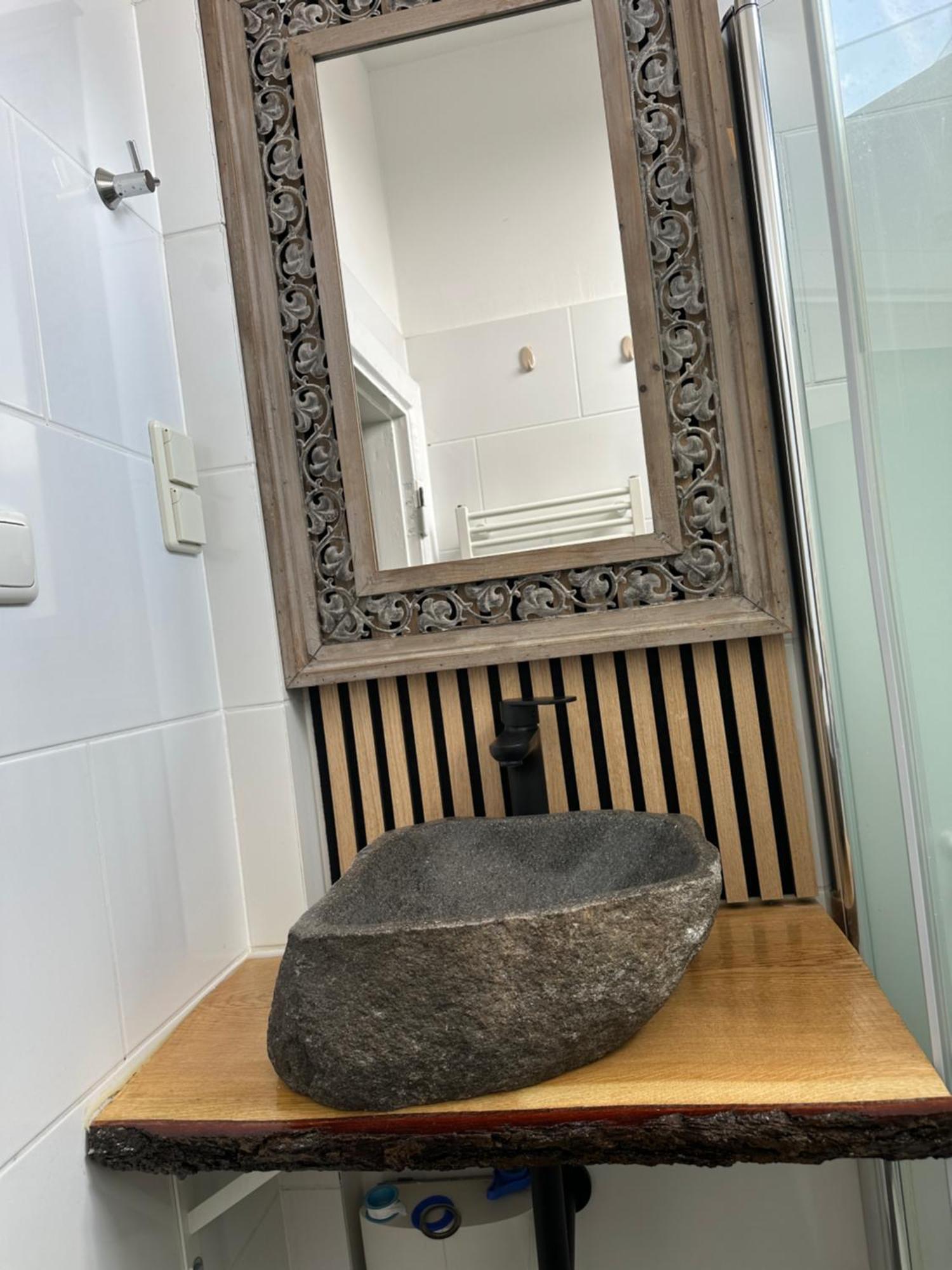 Schoenes City-Apartment Mit 2 Schlafzimmer, Parkplatz, Ruhig Und Hell, D46-Dg Oldenburg Dış mekan fotoğraf